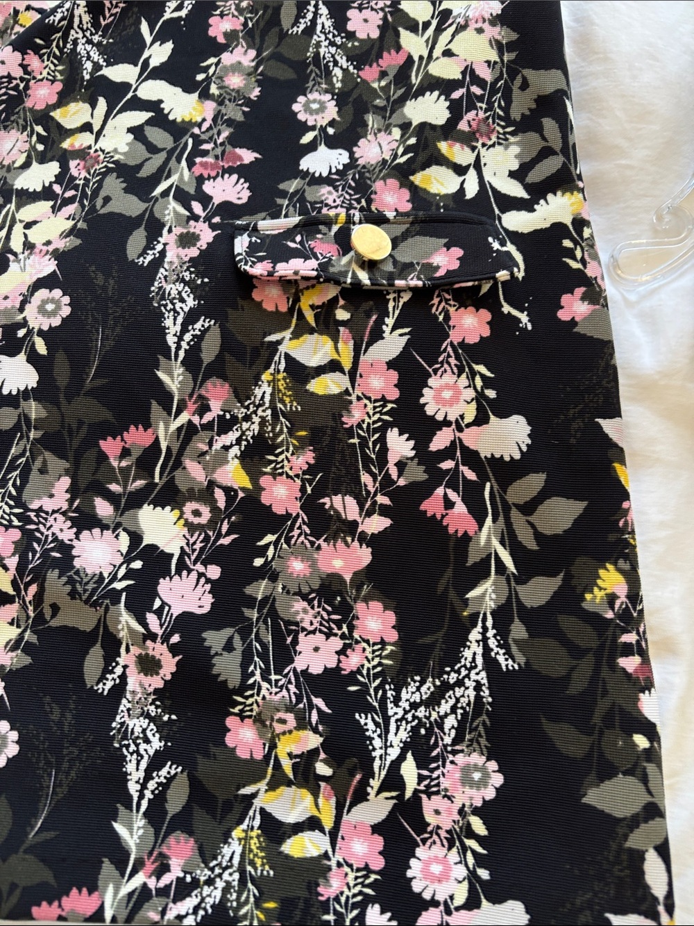 Floral Black Sleeveless Shift Dress - Pink & Cream Flowers - Picture 4 of 5